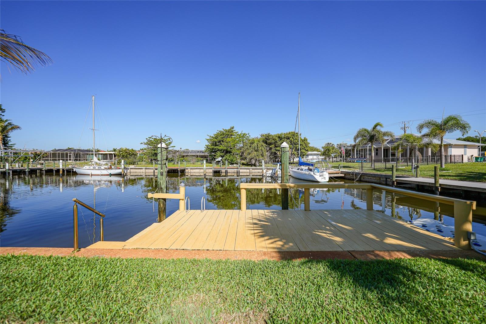 104 FREE CT SE, PORT CHARLOTTE, FL, 33952