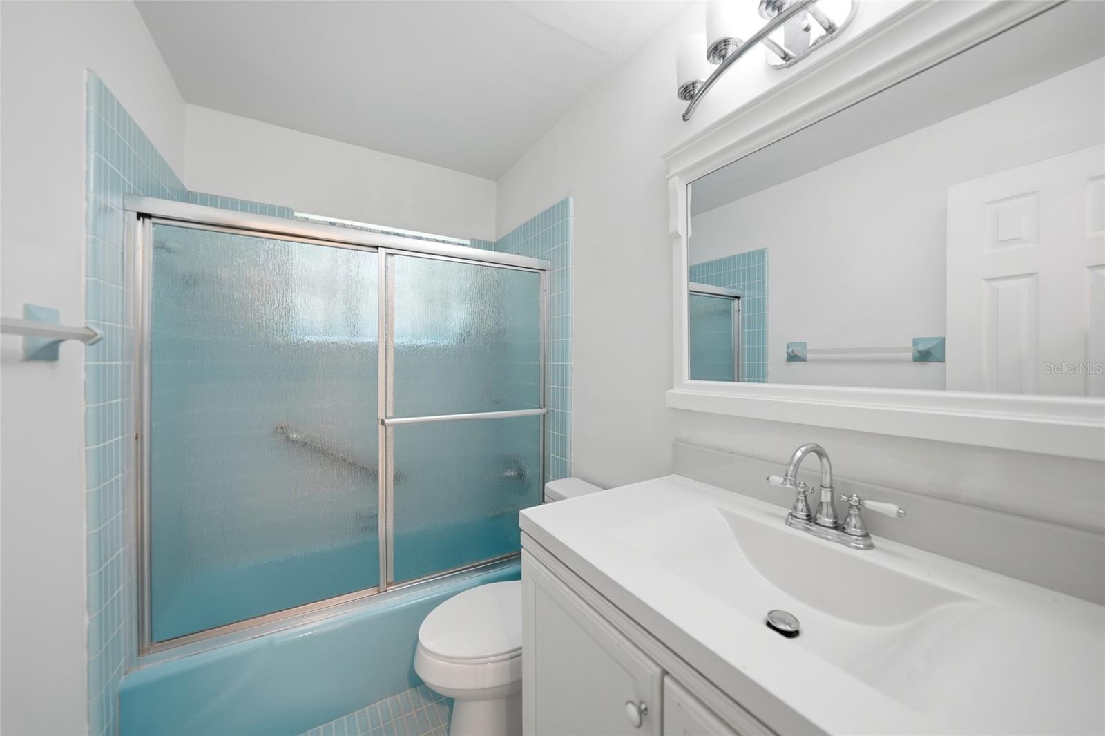 104 FREE CT SE, PORT CHARLOTTE, FL, 33952