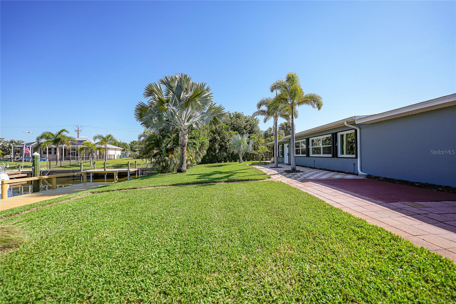 104 FREE CT SE, PORT CHARLOTTE, FL, 33952