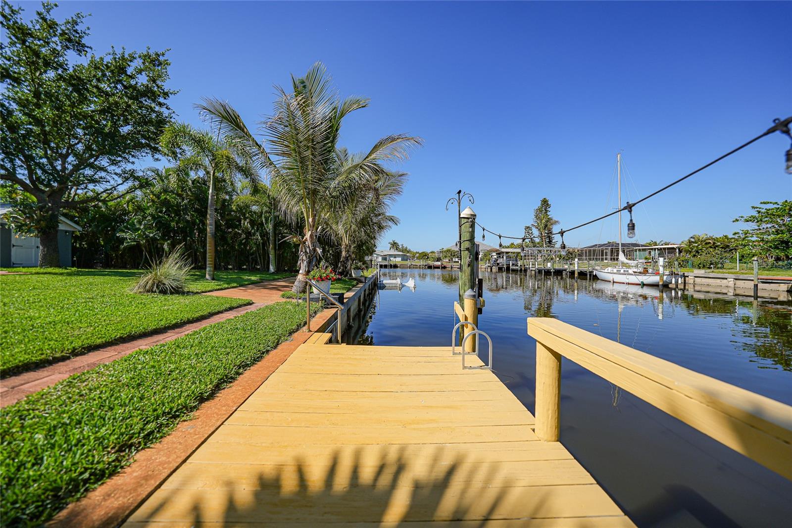 104 FREE CT SE, PORT CHARLOTTE, FL, 33952