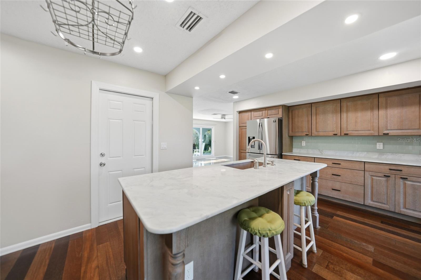 104 FREE CT SE, PORT CHARLOTTE, FL, 33952