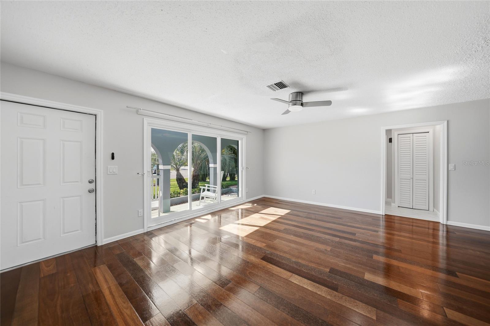 104 FREE CT SE, PORT CHARLOTTE, FL, 33952