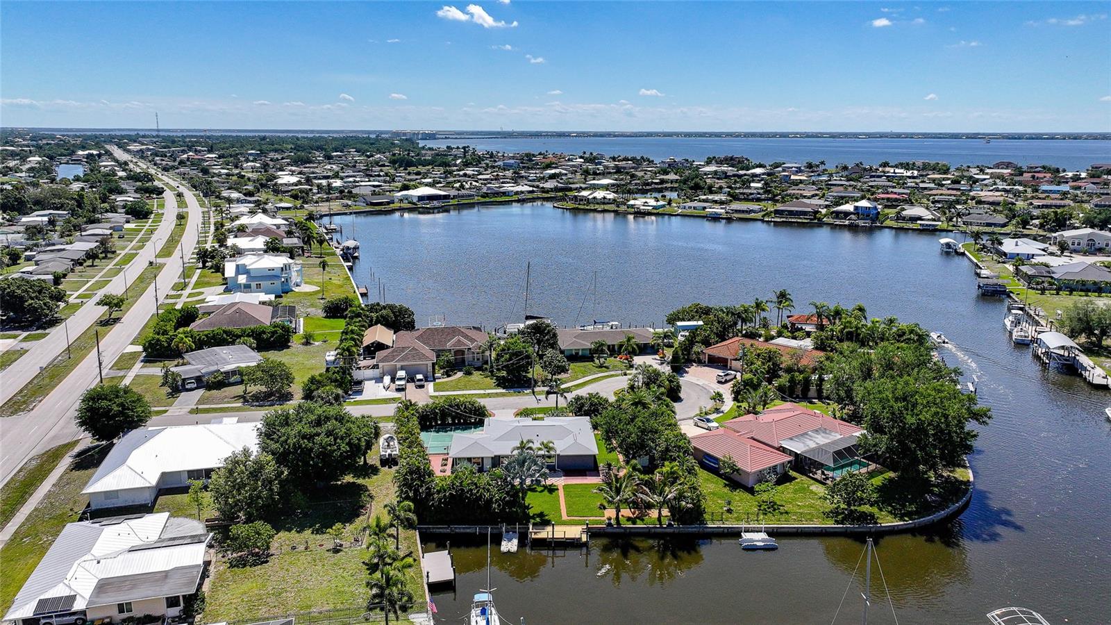 104 FREE CT SE, PORT CHARLOTTE, FL, 33952