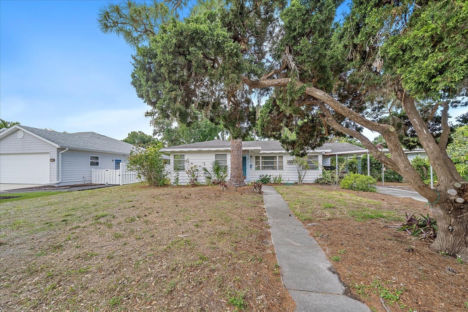 1702 WALDEMERE ST, SARASOTA, FL, 34239