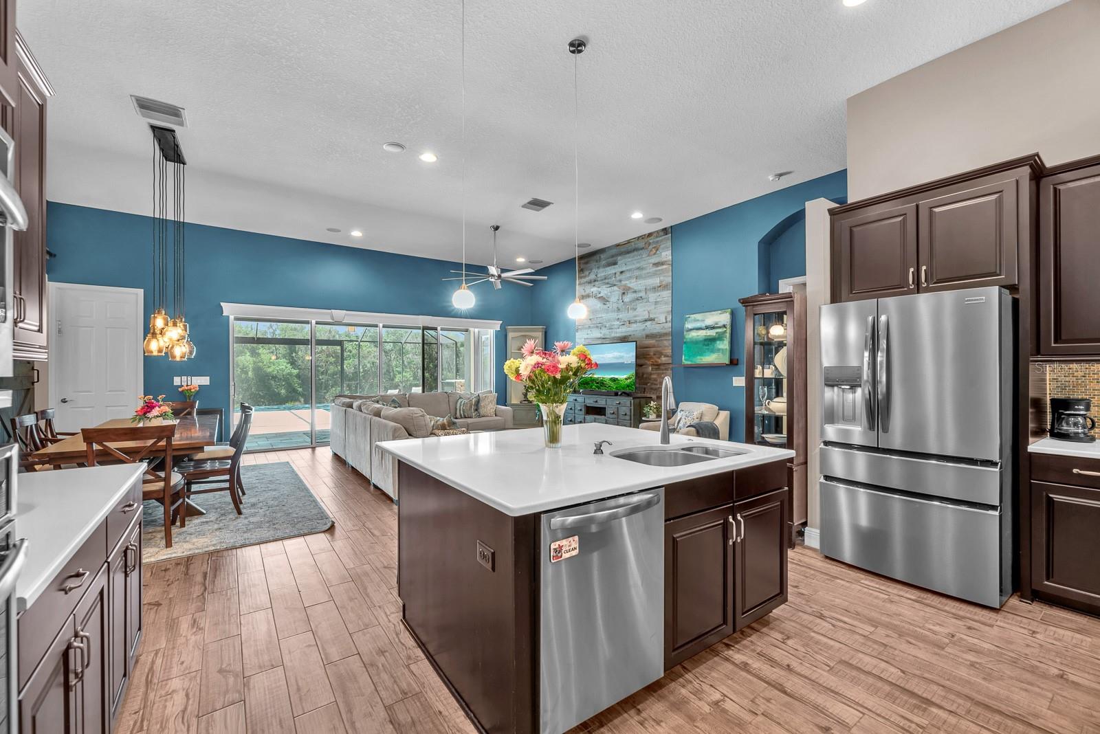 5918 WATERCOLOR DR, LITHIA, FL, 33547