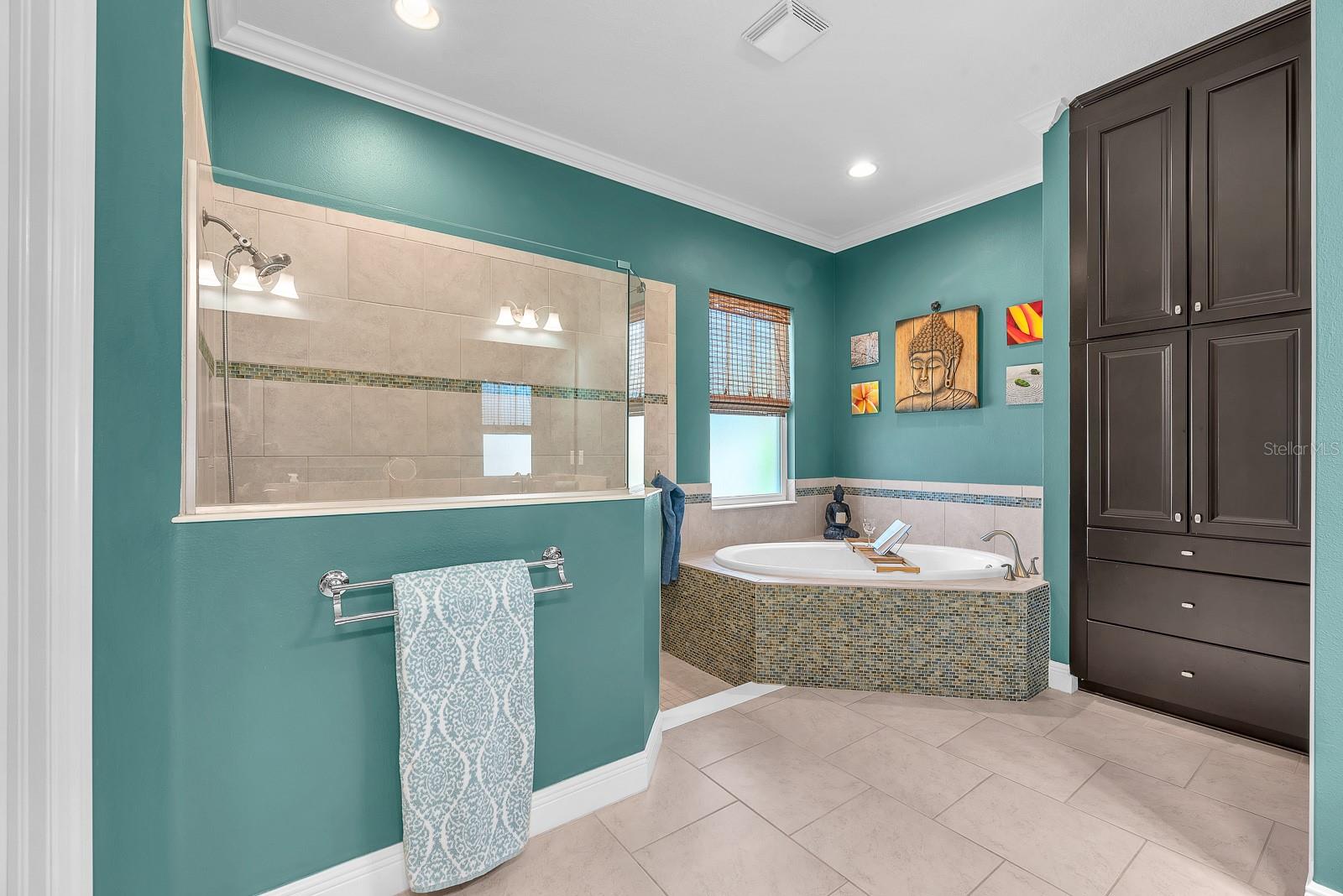 5918 WATERCOLOR DR, LITHIA, FL, 33547