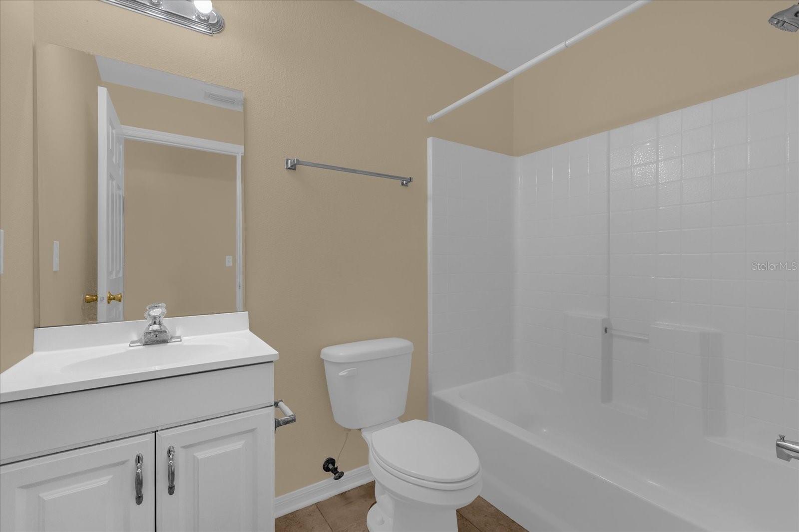 690 WALNUT AVE, ORANGE CITY, FL, 32763