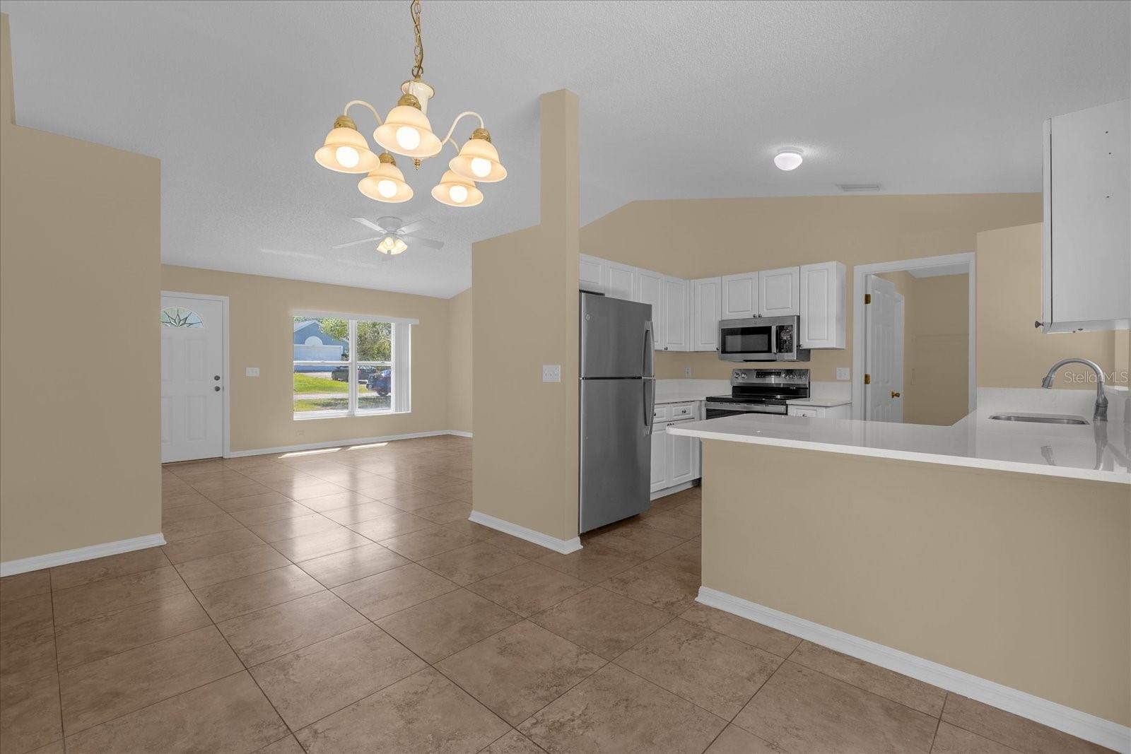 690 WALNUT AVE, ORANGE CITY, FL, 32763