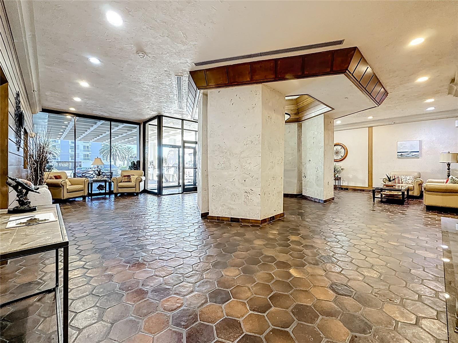 400 ISLAND WAY #1411, CLEARWATER BEACH, FL, 33767