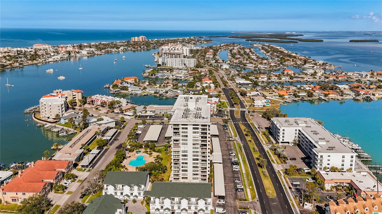 400 ISLAND WAY #1411, CLEARWATER BEACH, FL, 33767