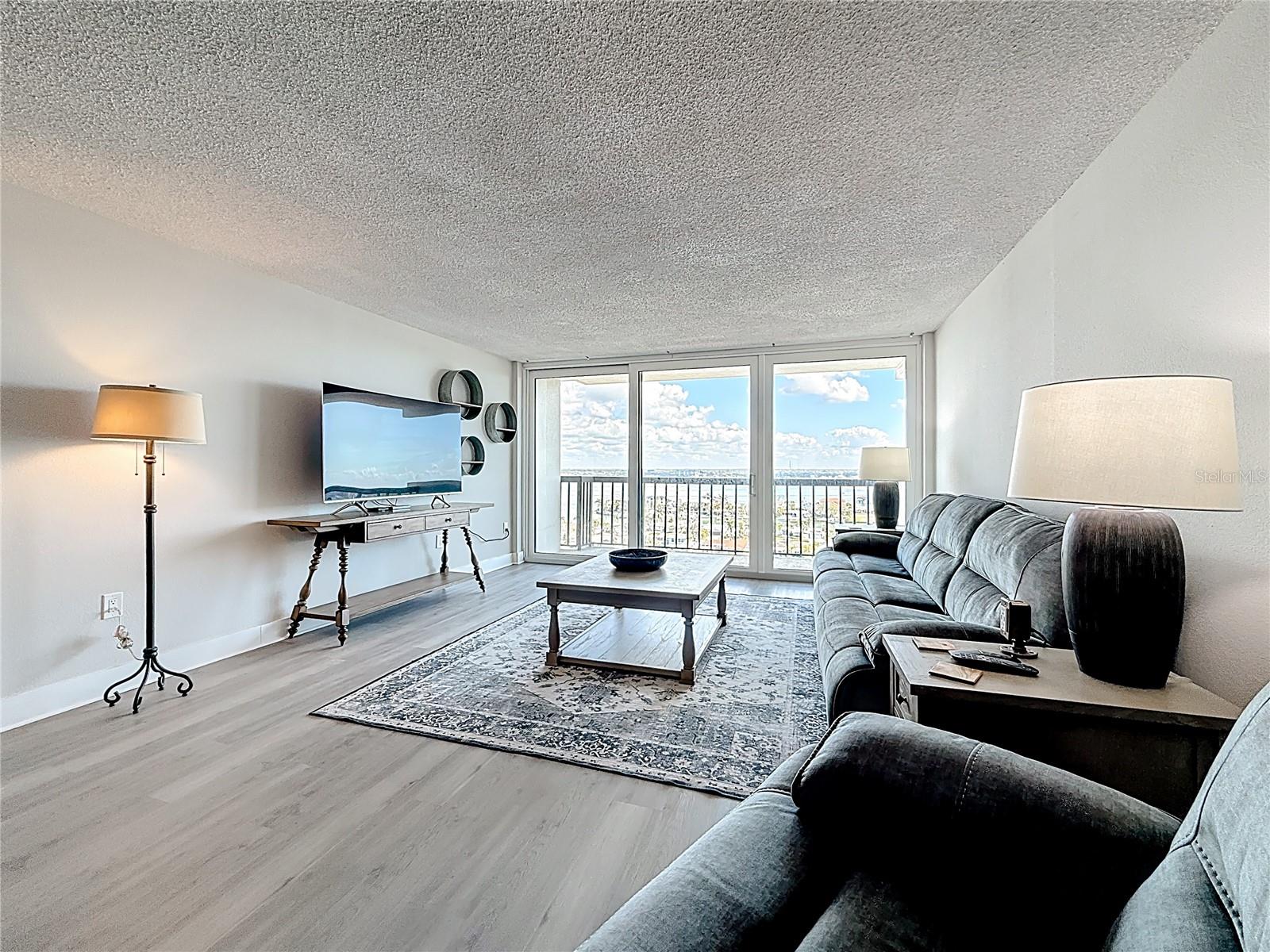 400 ISLAND WAY #1411, CLEARWATER BEACH, FL, 33767