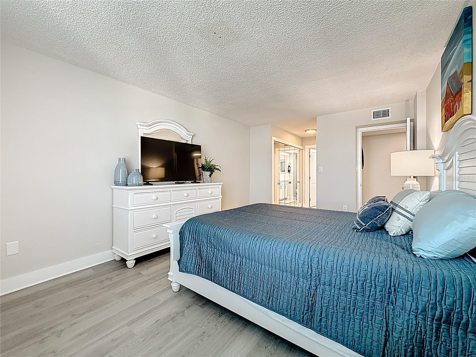 400 ISLAND WAY #1411, CLEARWATER BEACH, FL, 33767