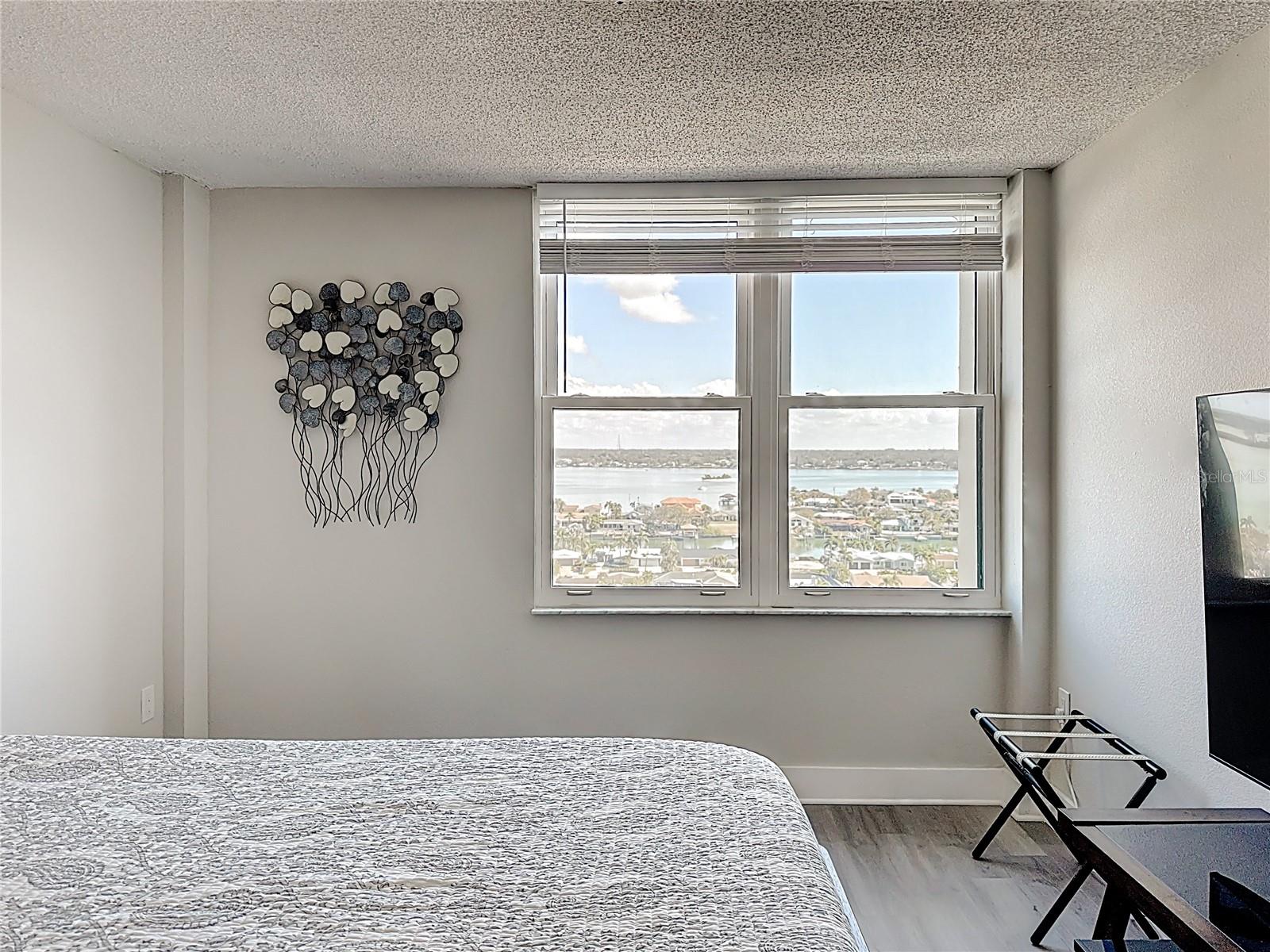 400 ISLAND WAY #1411, CLEARWATER BEACH, FL, 33767