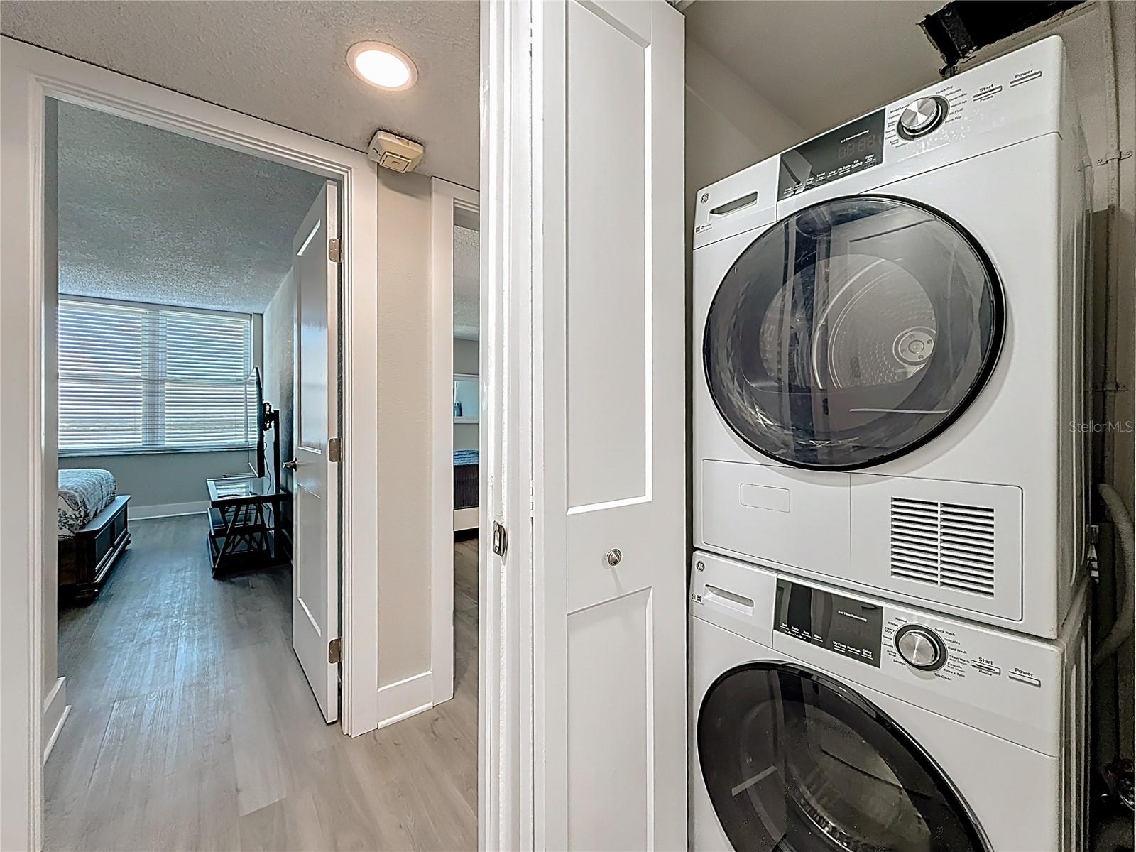 400 ISLAND WAY #1411, CLEARWATER BEACH, FL, 33767