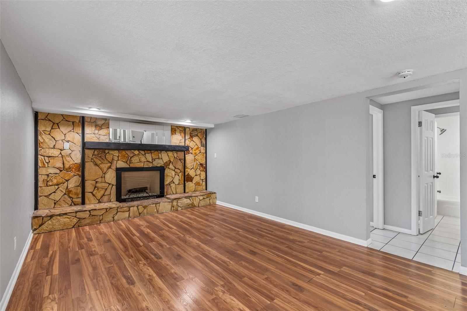 7111 GATEWAY CT, TAMPA, FL, 33615