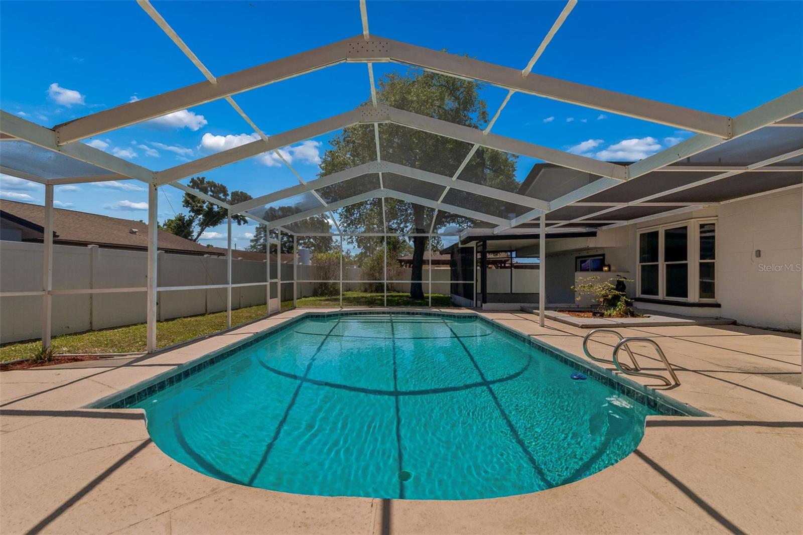 7111 GATEWAY CT, TAMPA, FL, 33615