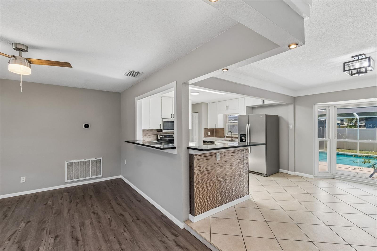 7111 GATEWAY CT, TAMPA, FL, 33615