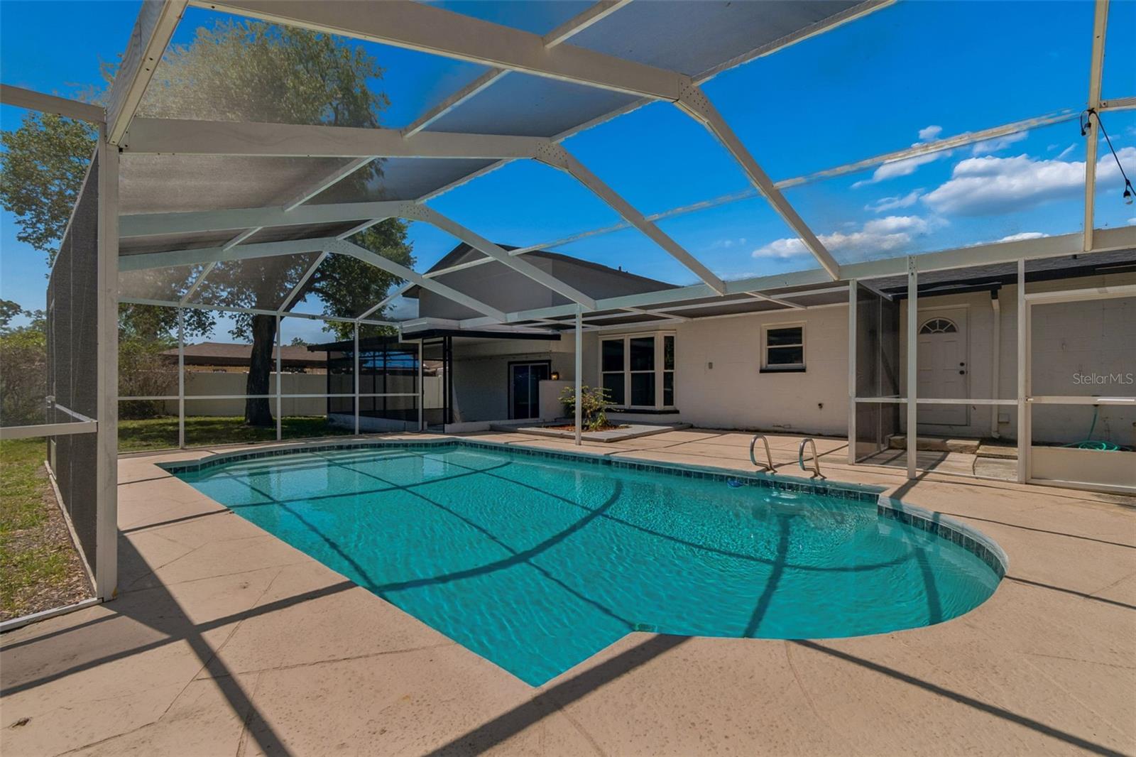 7111 GATEWAY CT, TAMPA, FL, 33615