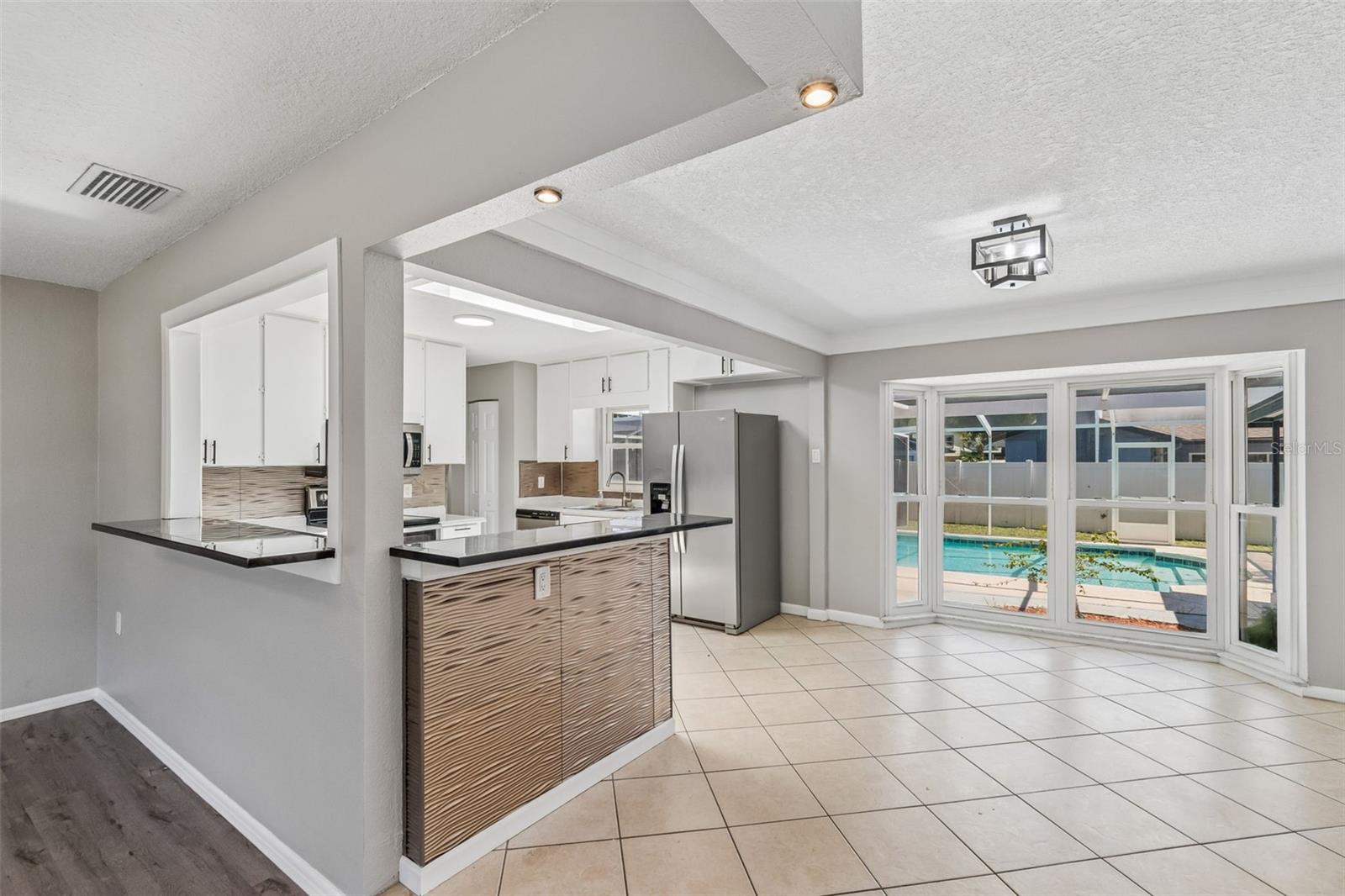 7111 GATEWAY CT, TAMPA, FL, 33615