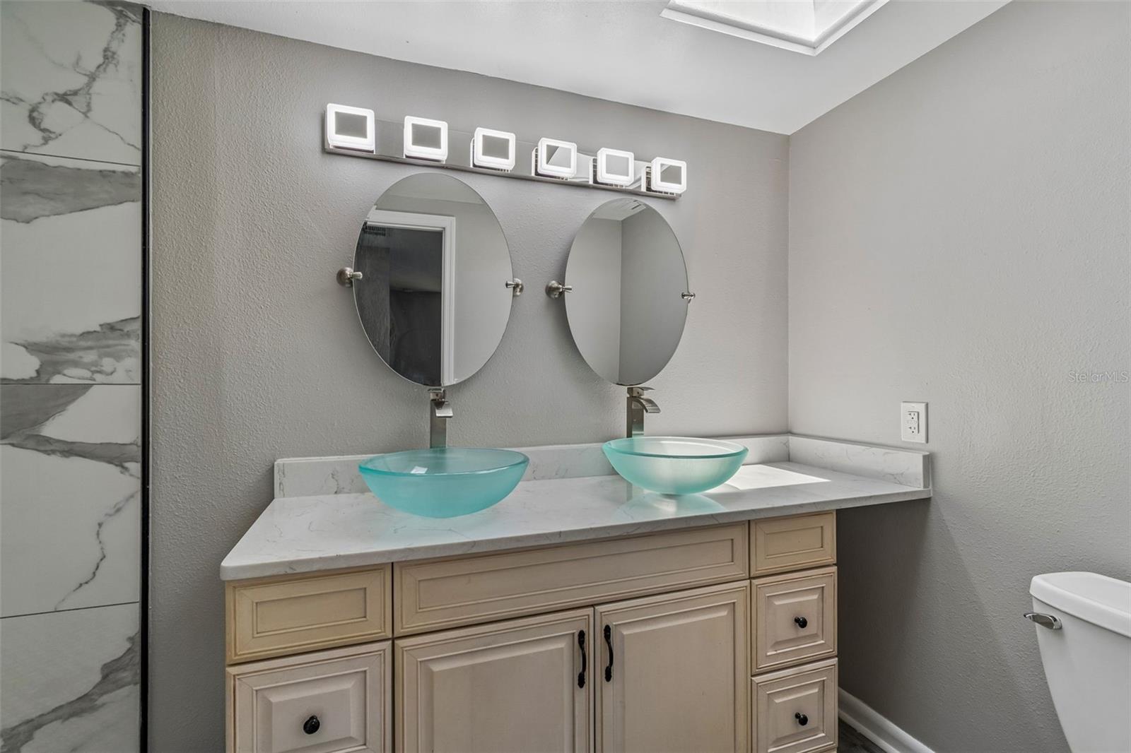 7111 GATEWAY CT, TAMPA, FL, 33615