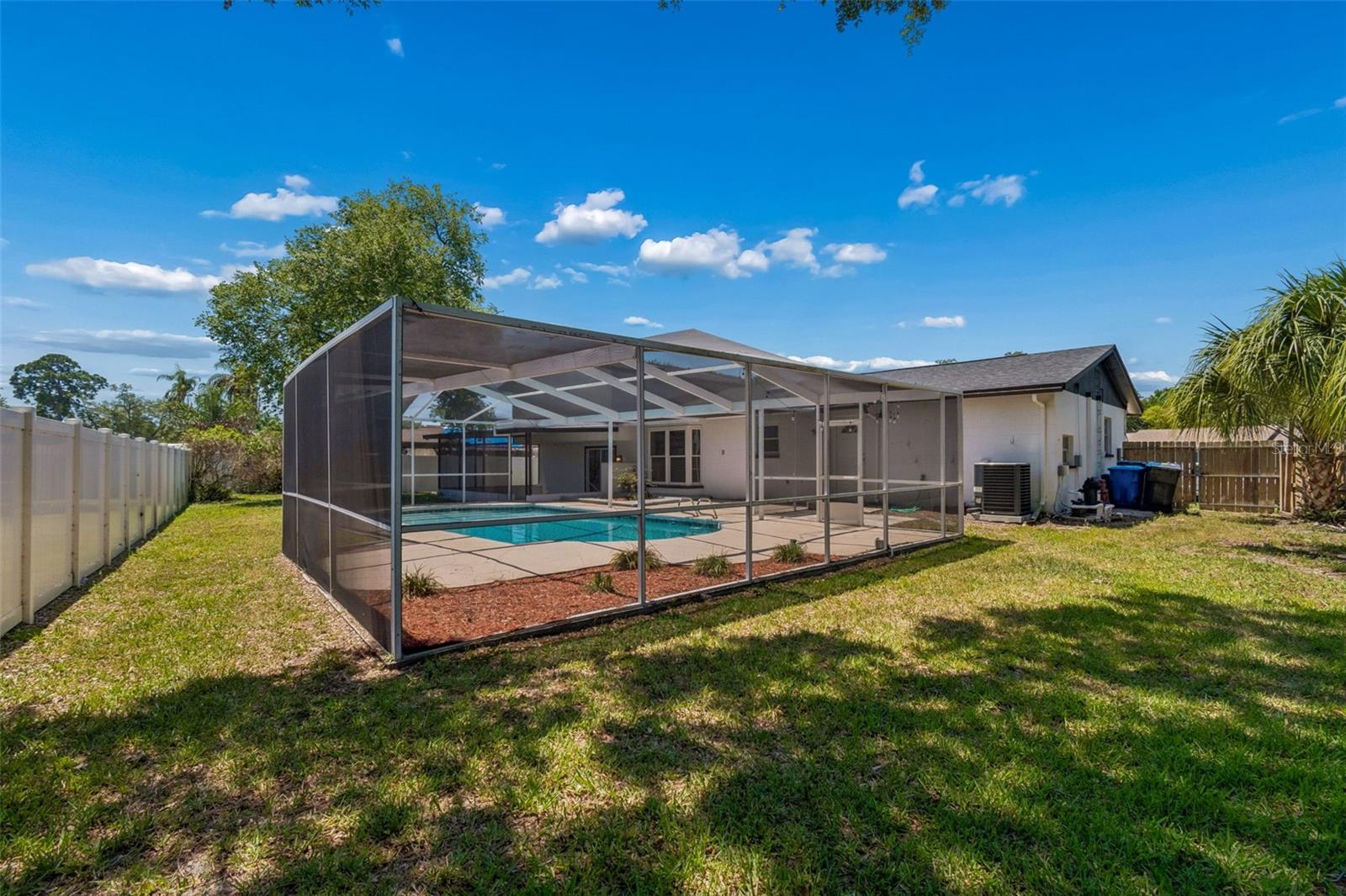 7111 GATEWAY CT, TAMPA, FL, 33615