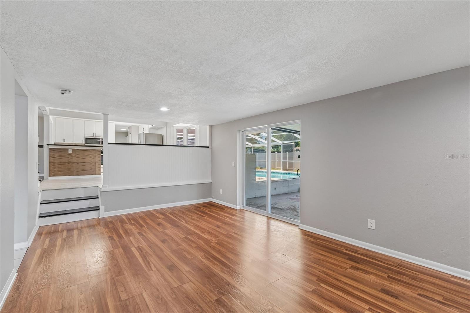 7111 GATEWAY CT, TAMPA, FL, 33615