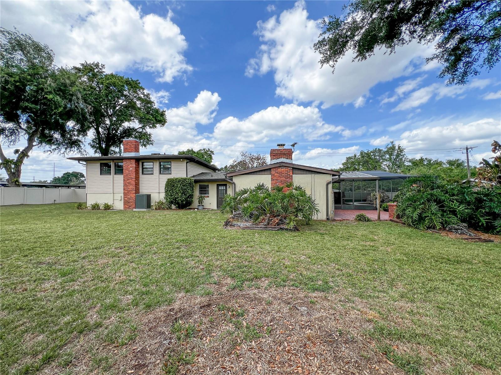 2118 W BROAD ST, TAMPA, FL, 33604