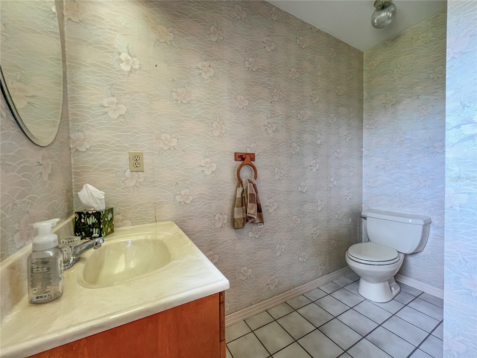 2118 W BROAD ST, TAMPA, FL, 33604