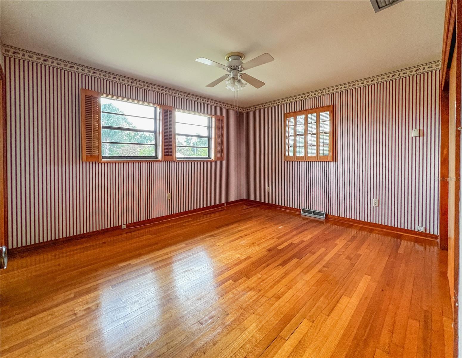 2118 W BROAD ST, TAMPA, FL, 33604