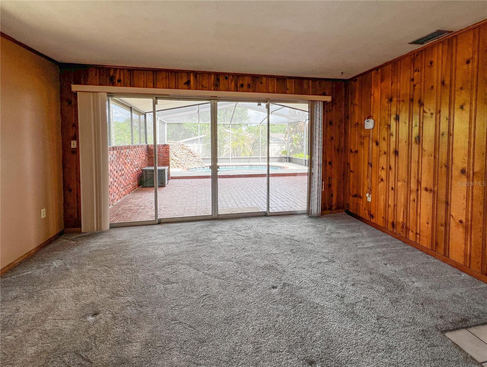 2118 W BROAD ST, TAMPA, FL, 33604