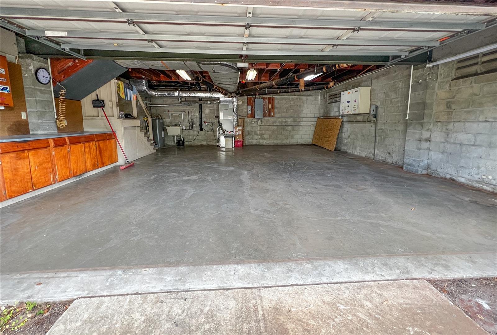 2118 W BROAD ST, TAMPA, FL, 33604