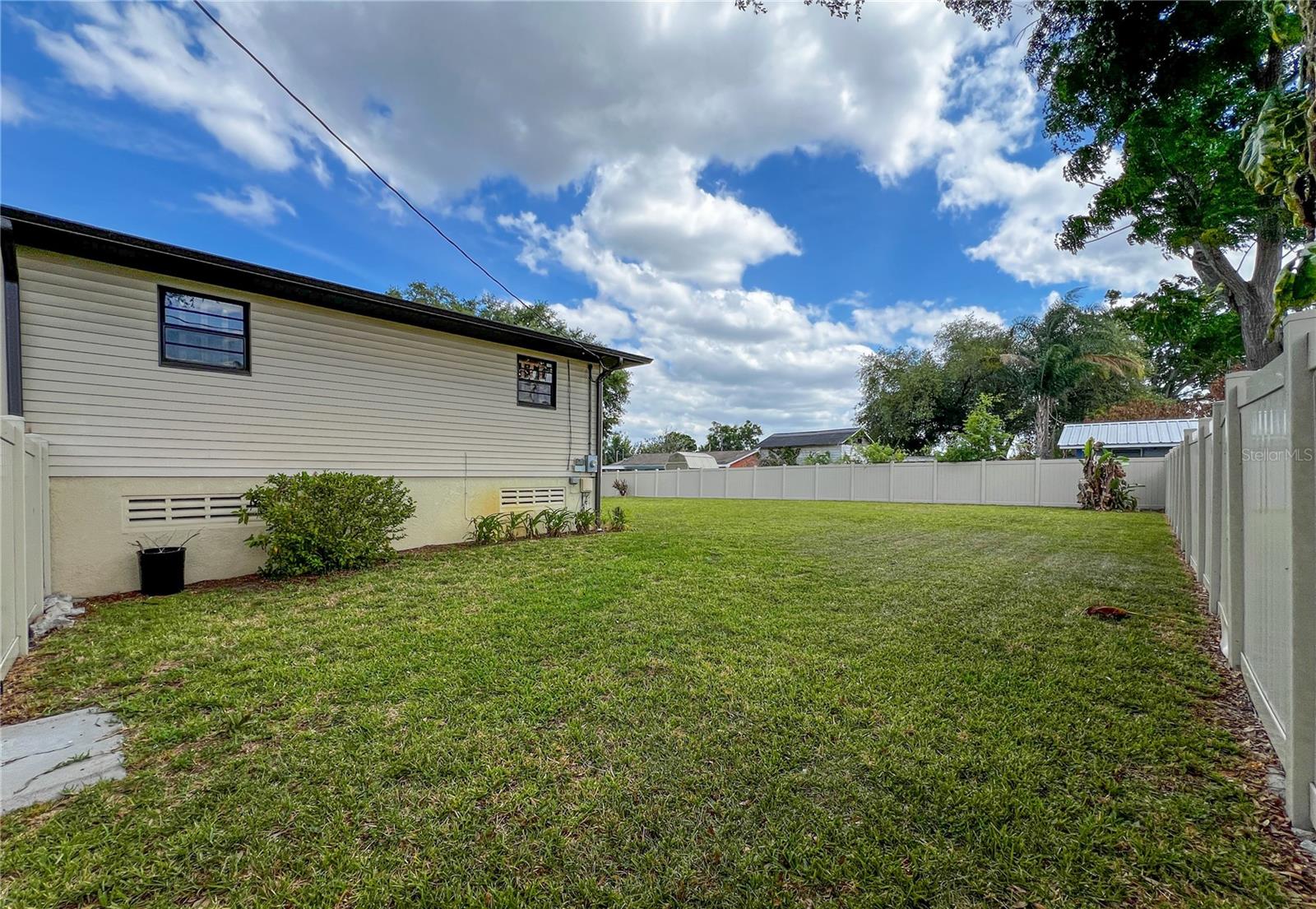 2118 W BROAD ST, TAMPA, FL, 33604