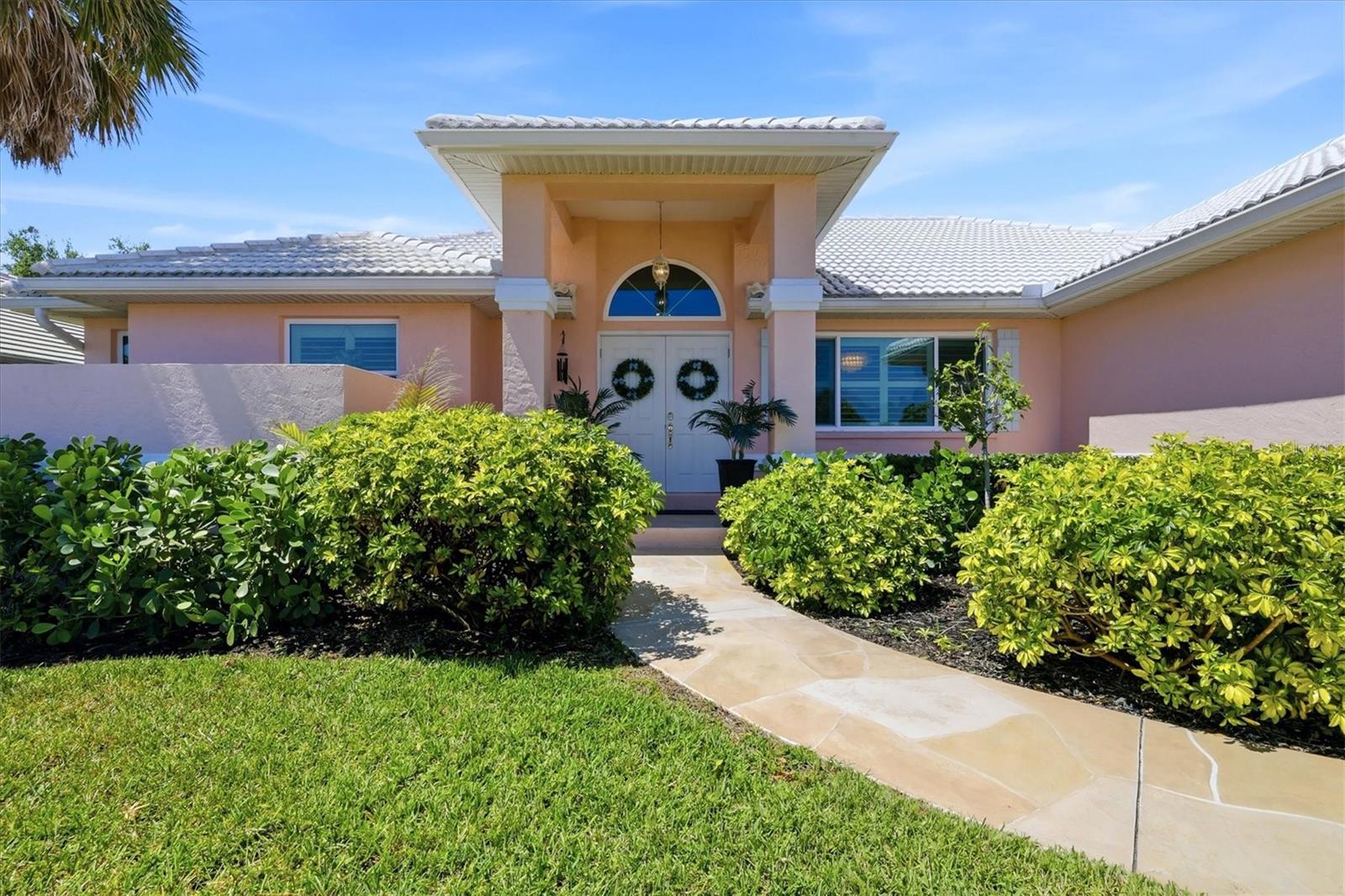 10 ARLINGTON DR, PLACIDA, FL, 33946