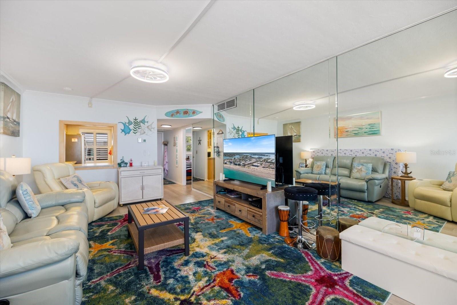 1400 TARPON CENTER DR #204, VENICE, FL, 34285