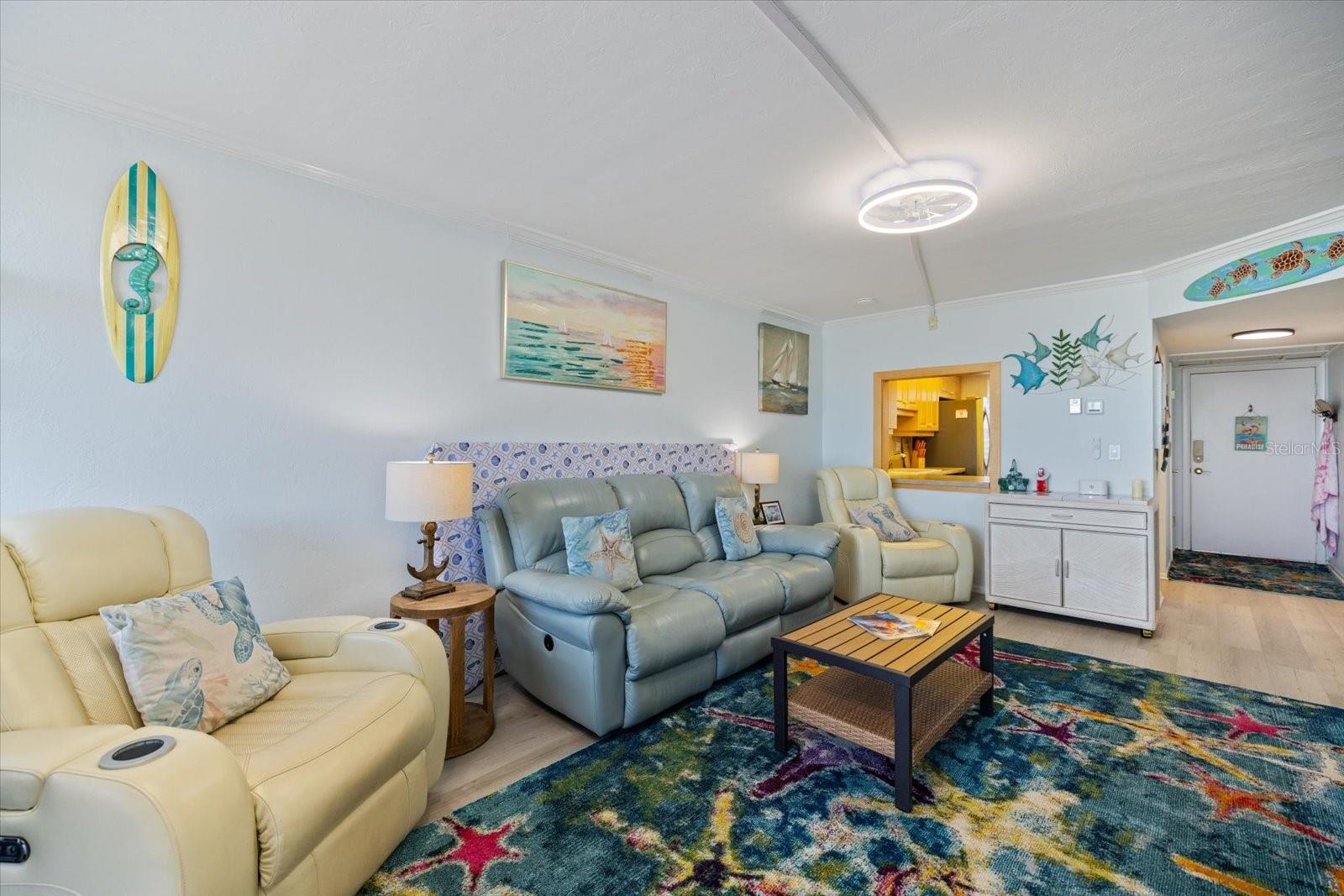 1400 TARPON CENTER DR #204, VENICE, FL, 34285