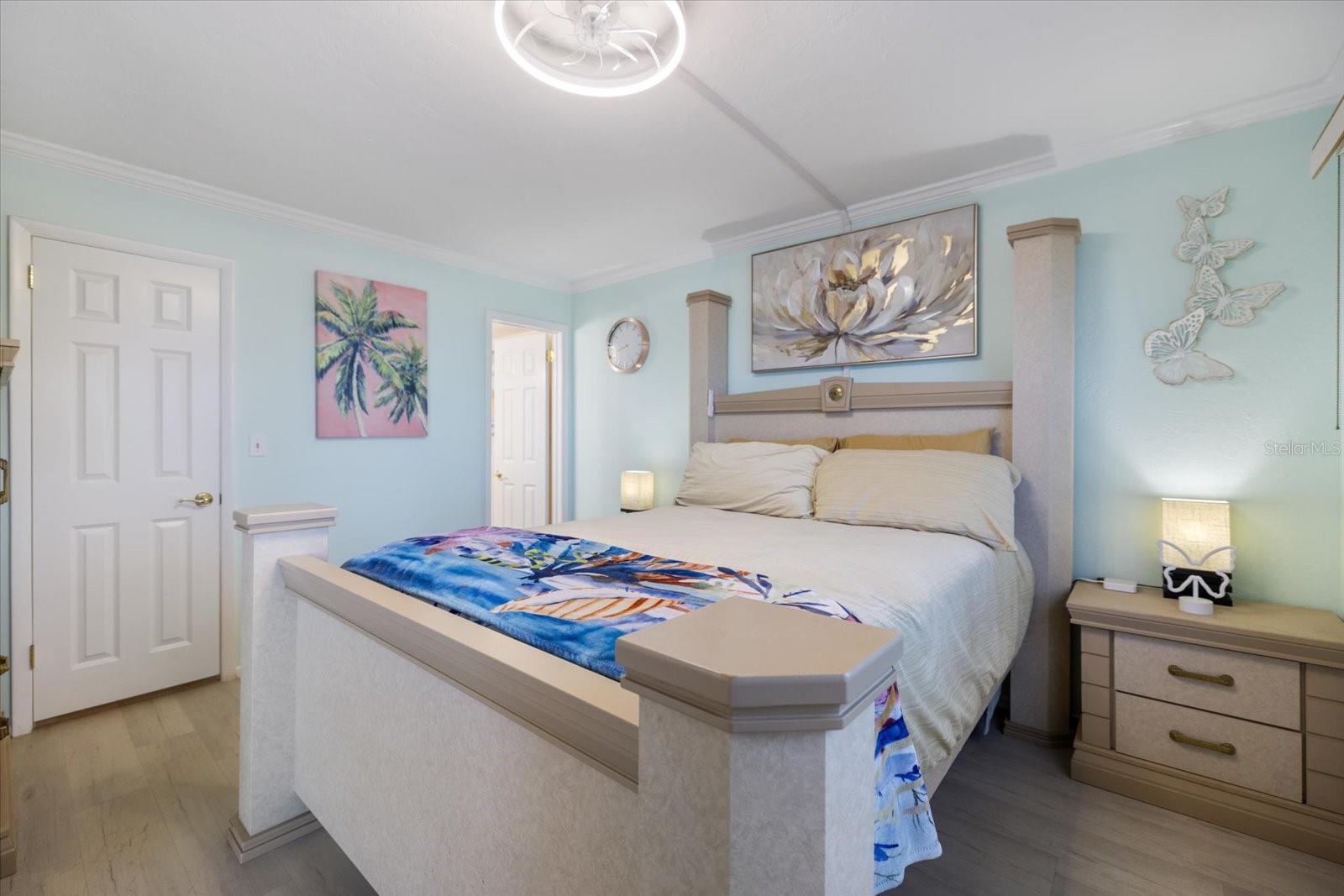 1400 TARPON CENTER DR #204, VENICE, FL, 34285