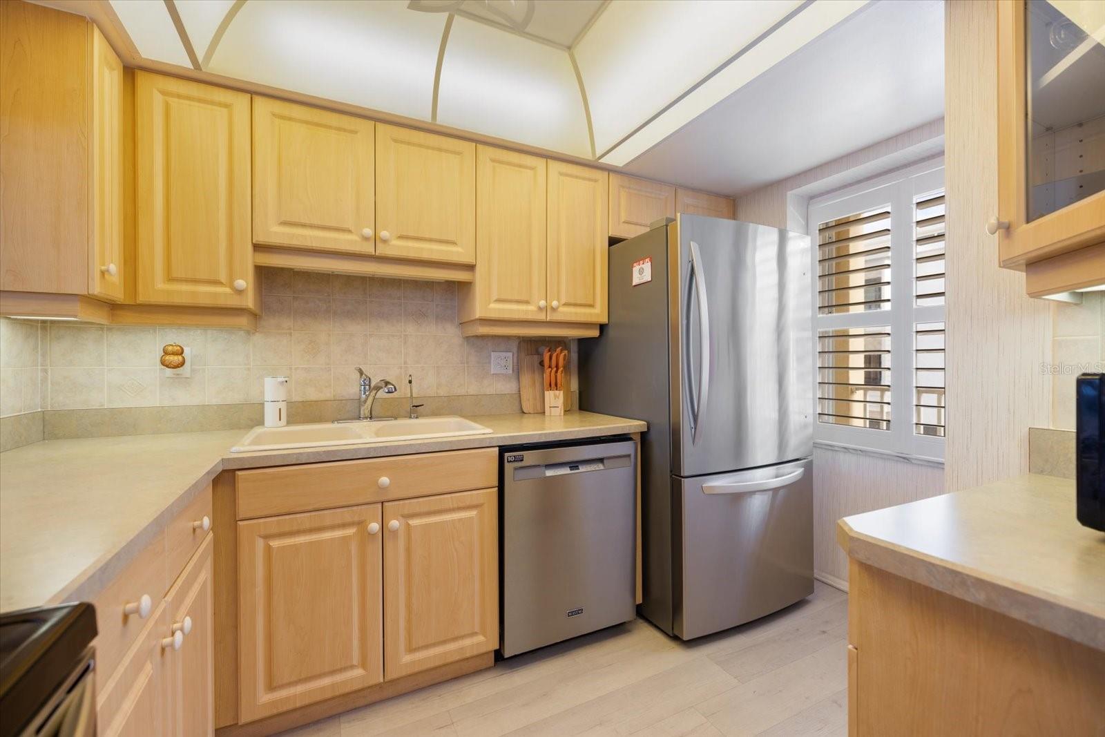 1400 TARPON CENTER DR #204, VENICE, FL, 34285