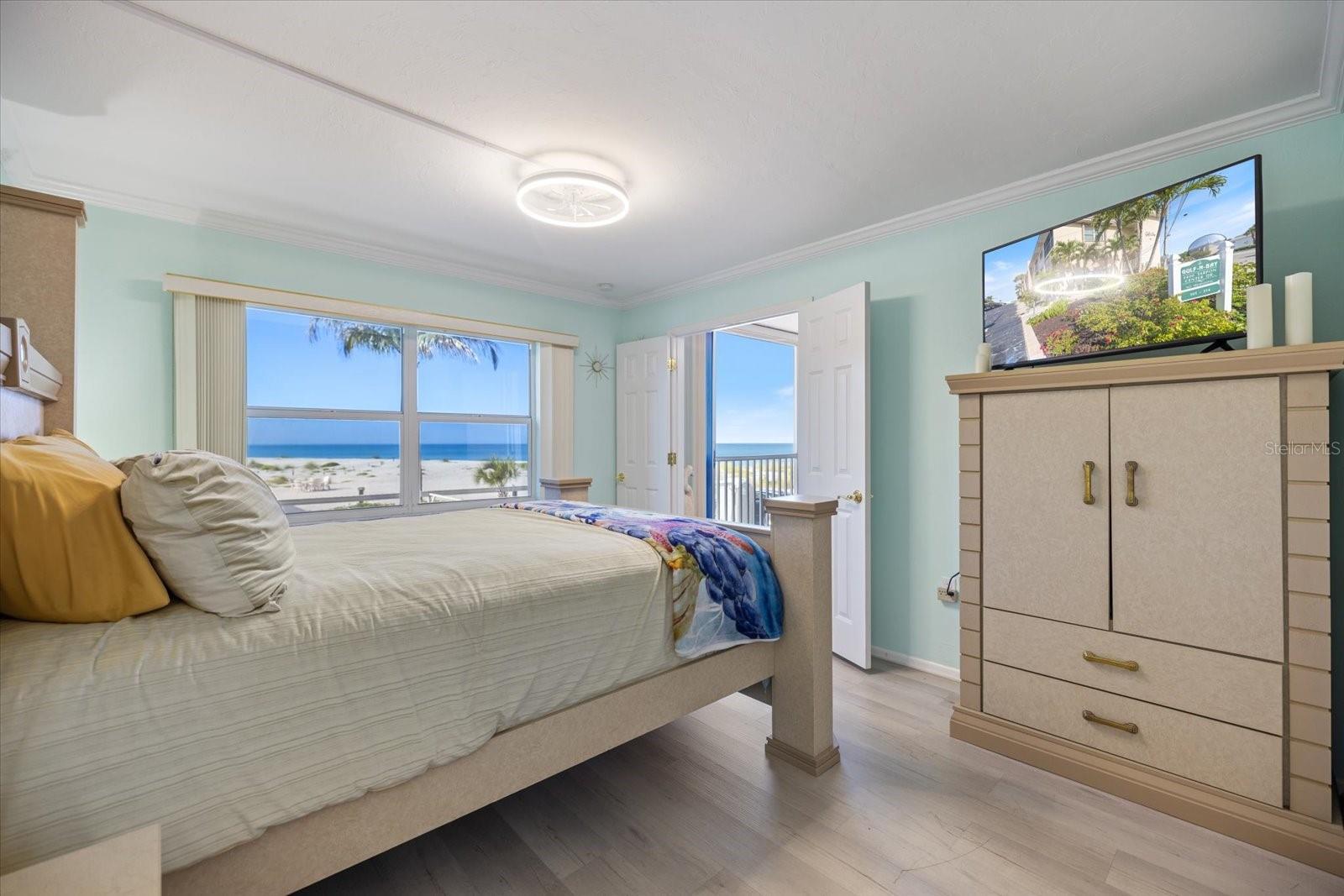 1400 TARPON CENTER DR #204, VENICE, FL, 34285