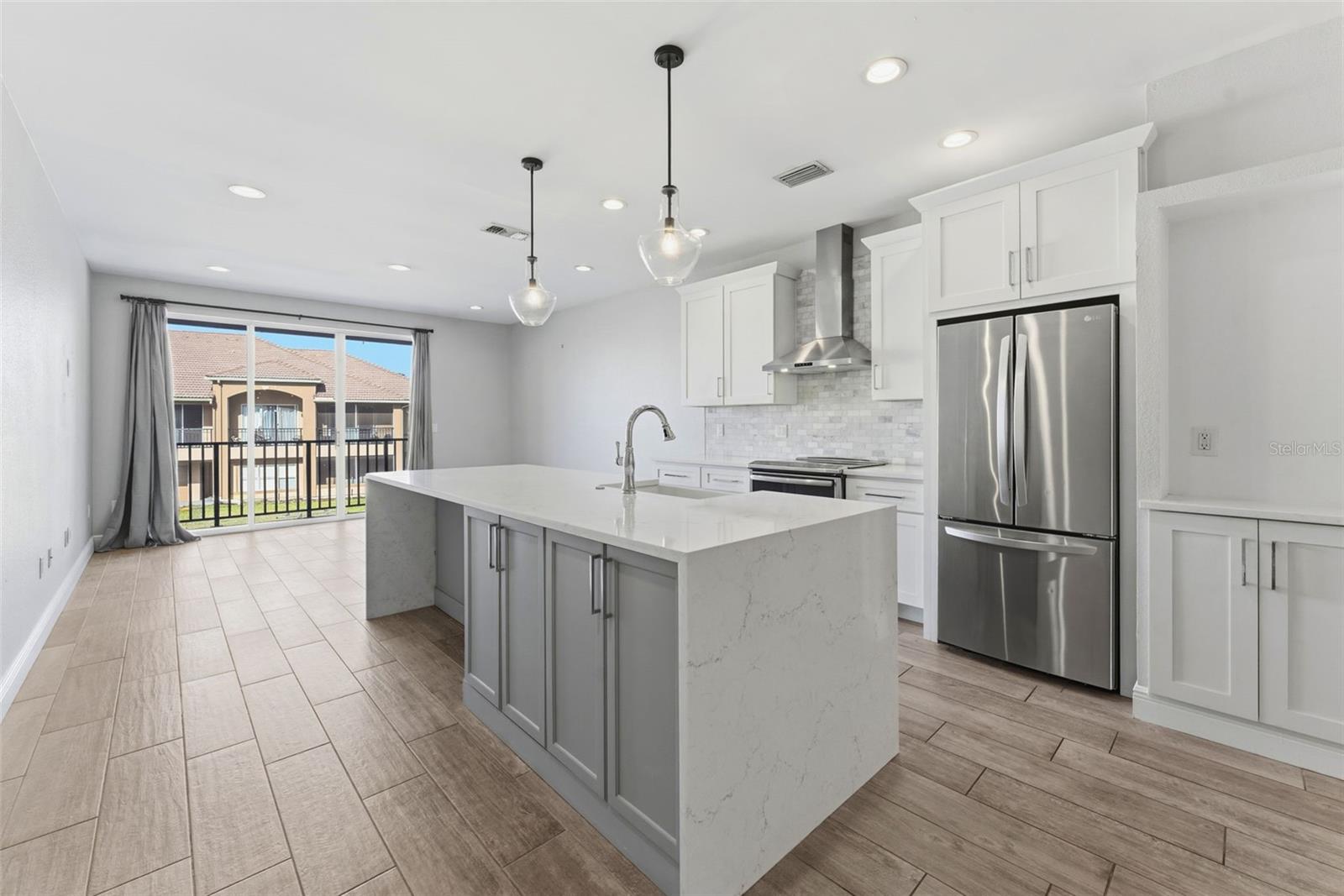 1022 NORMANDY TRACE RD, TAMPA, FL, 33602