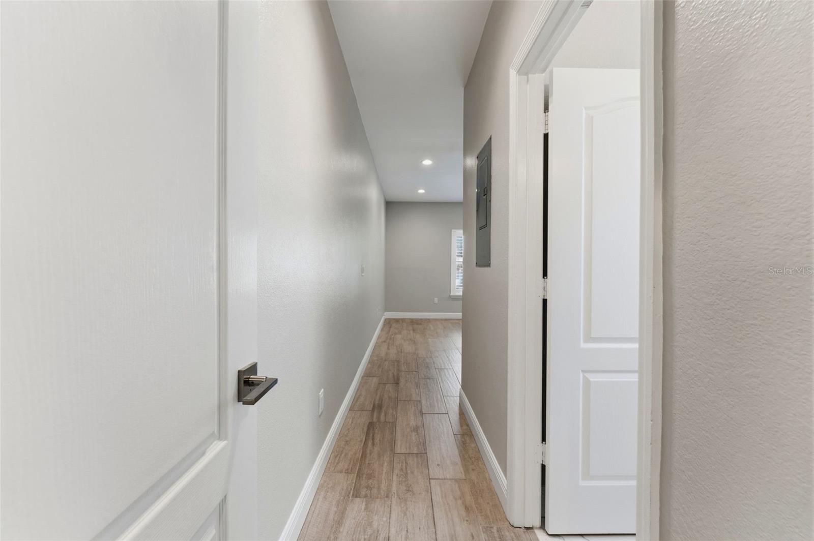 1022 NORMANDY TRACE RD, TAMPA, FL, 33602