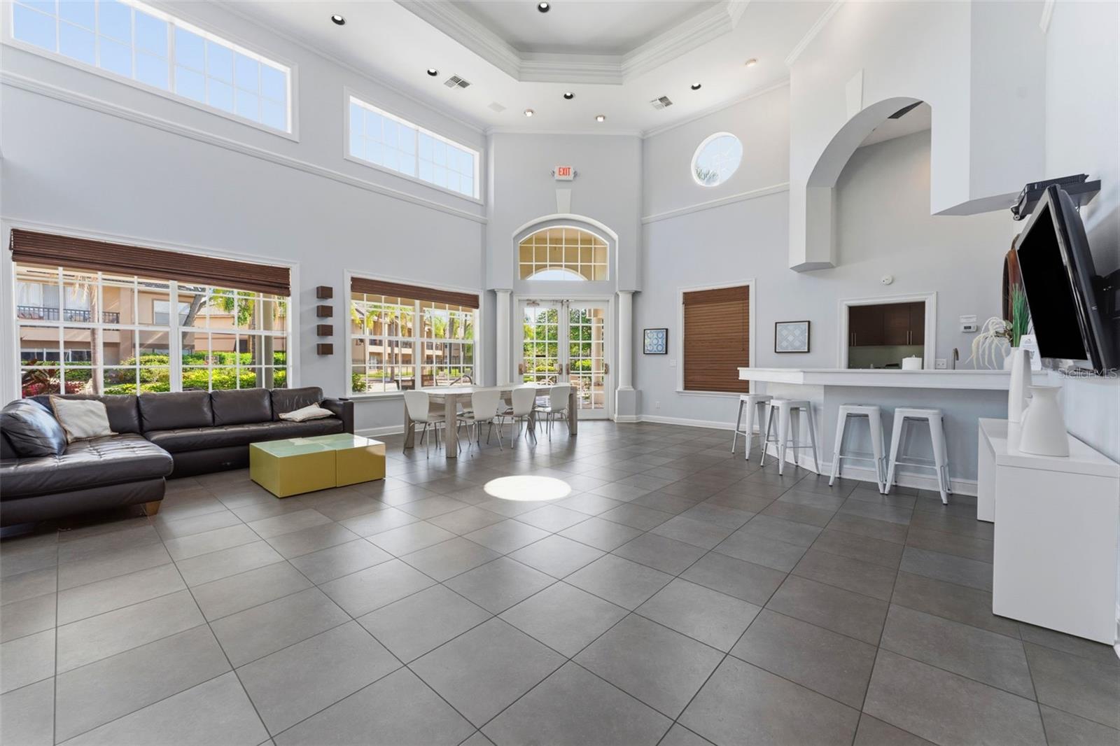 1022 NORMANDY TRACE RD, TAMPA, FL, 33602