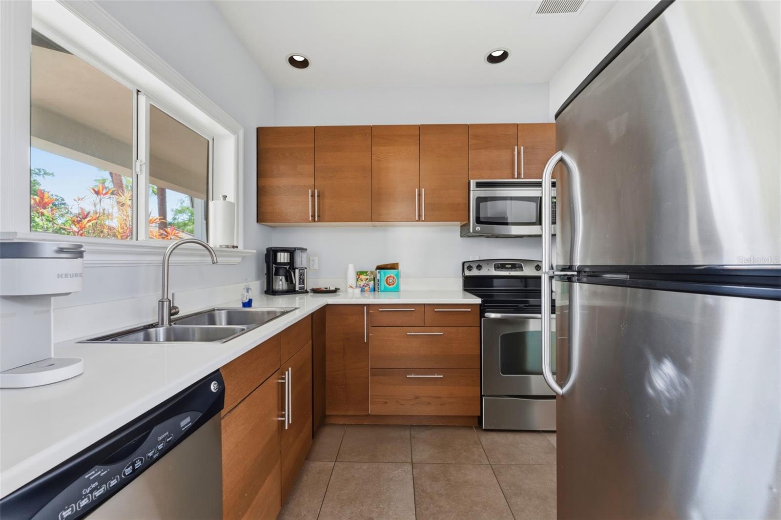 1022 NORMANDY TRACE RD, TAMPA, FL, 33602