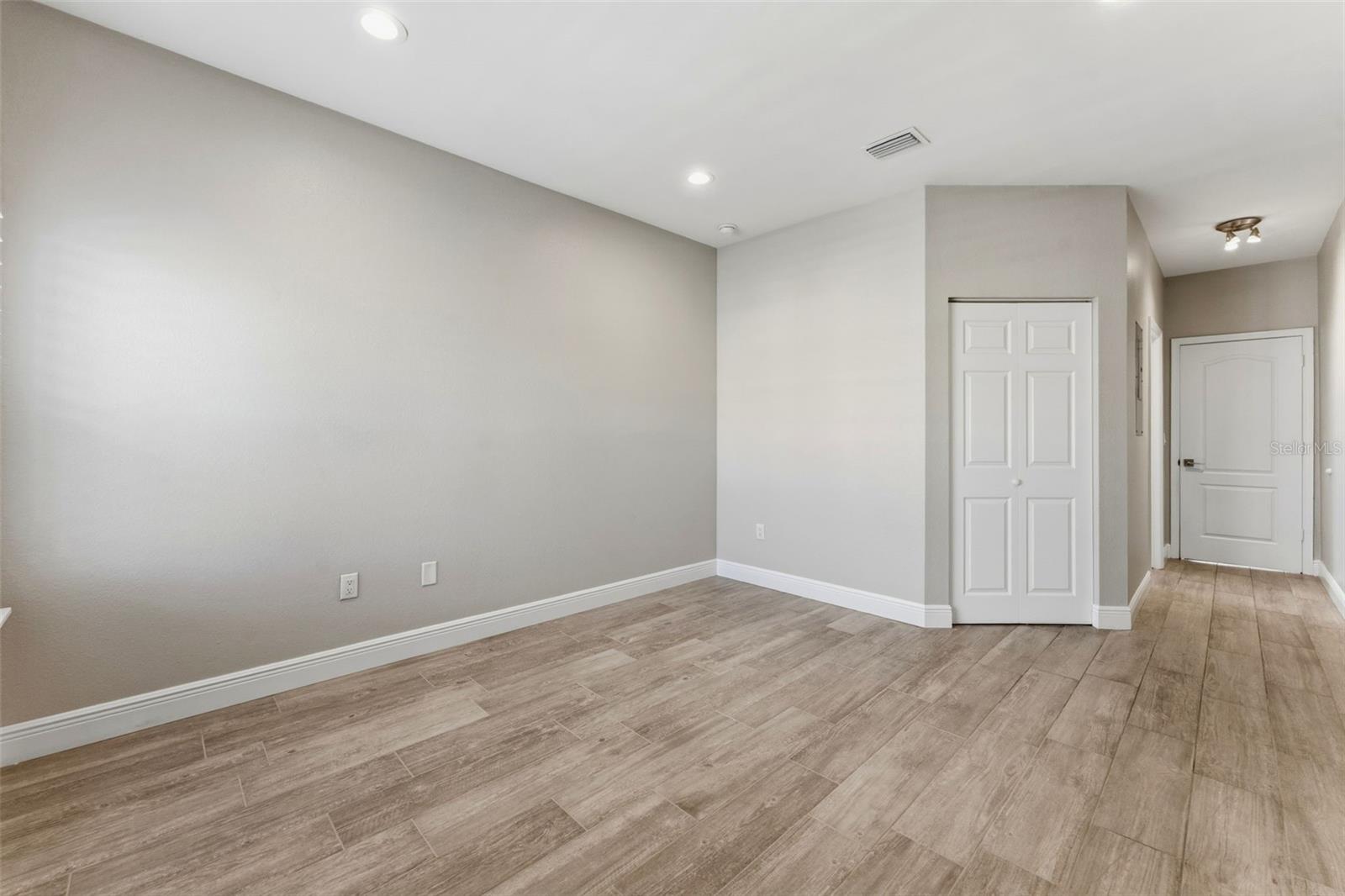 1022 NORMANDY TRACE RD, TAMPA, FL, 33602