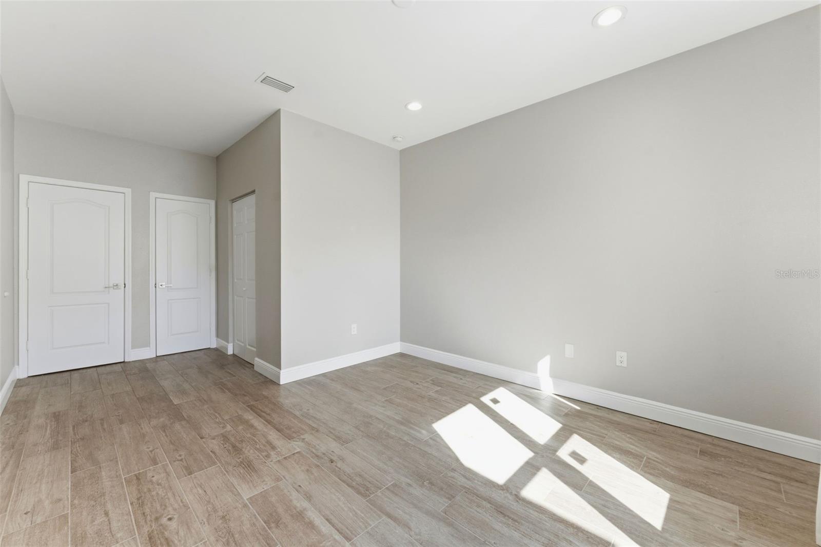 1022 NORMANDY TRACE RD, TAMPA, FL, 33602