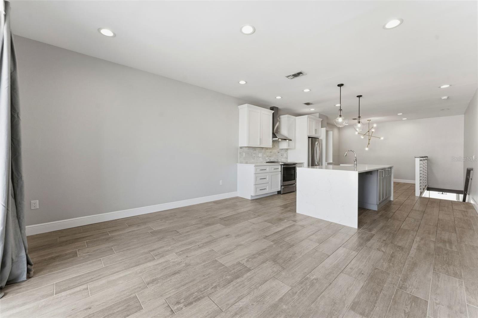 1022 NORMANDY TRACE RD, TAMPA, FL, 33602