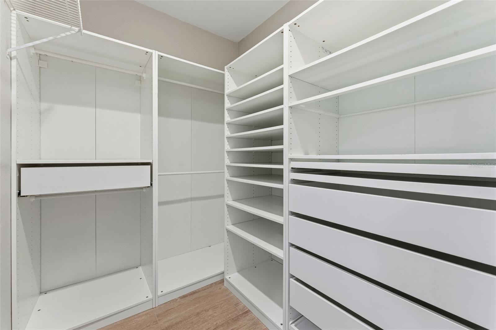 1022 NORMANDY TRACE RD, TAMPA, FL, 33602