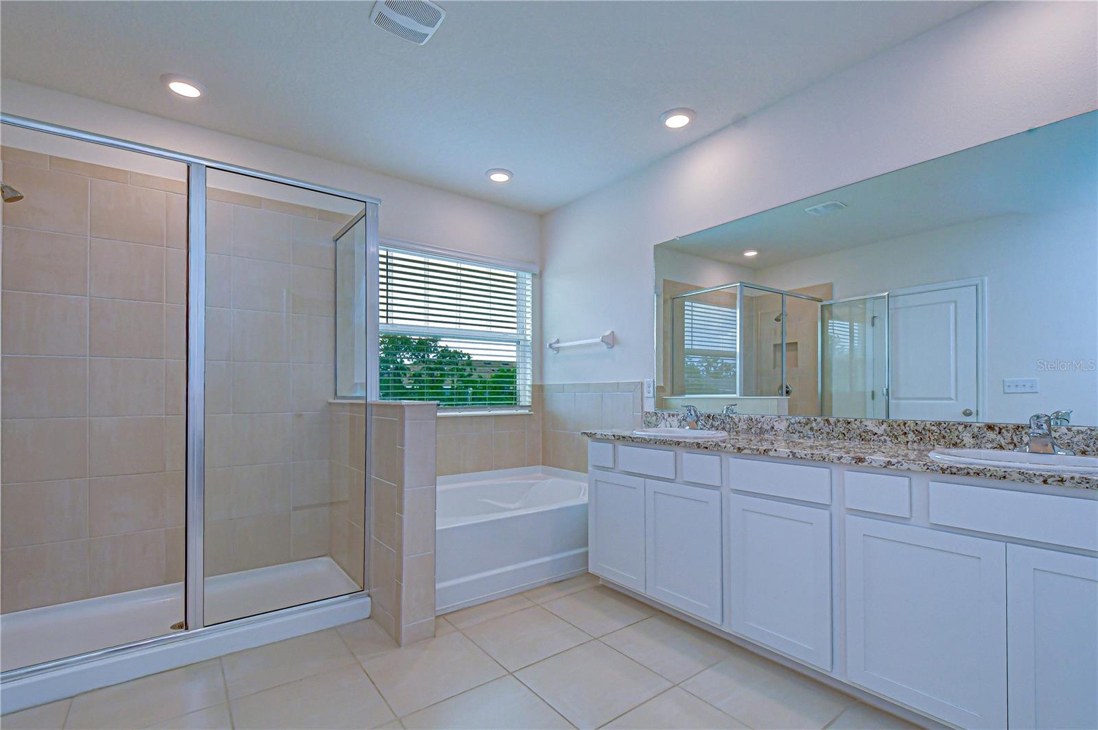 16607 GOOSE RIBBON PL, WIMAUMA, FL, 33598