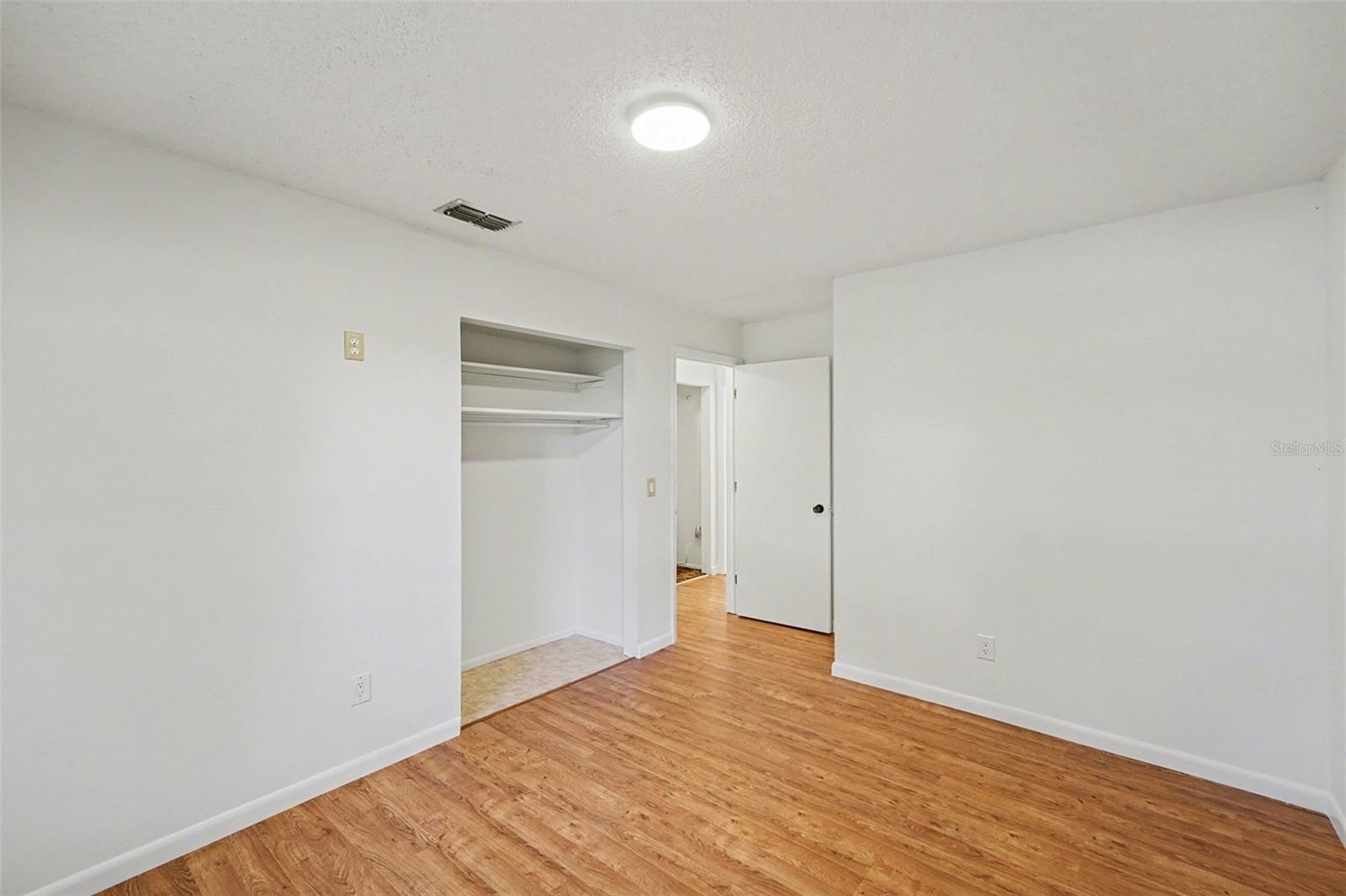 6481 ELMHURST CT, PINELLAS PARK, FL, 33782