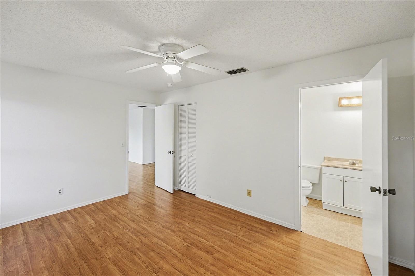 6481 ELMHURST CT, PINELLAS PARK, FL, 33782