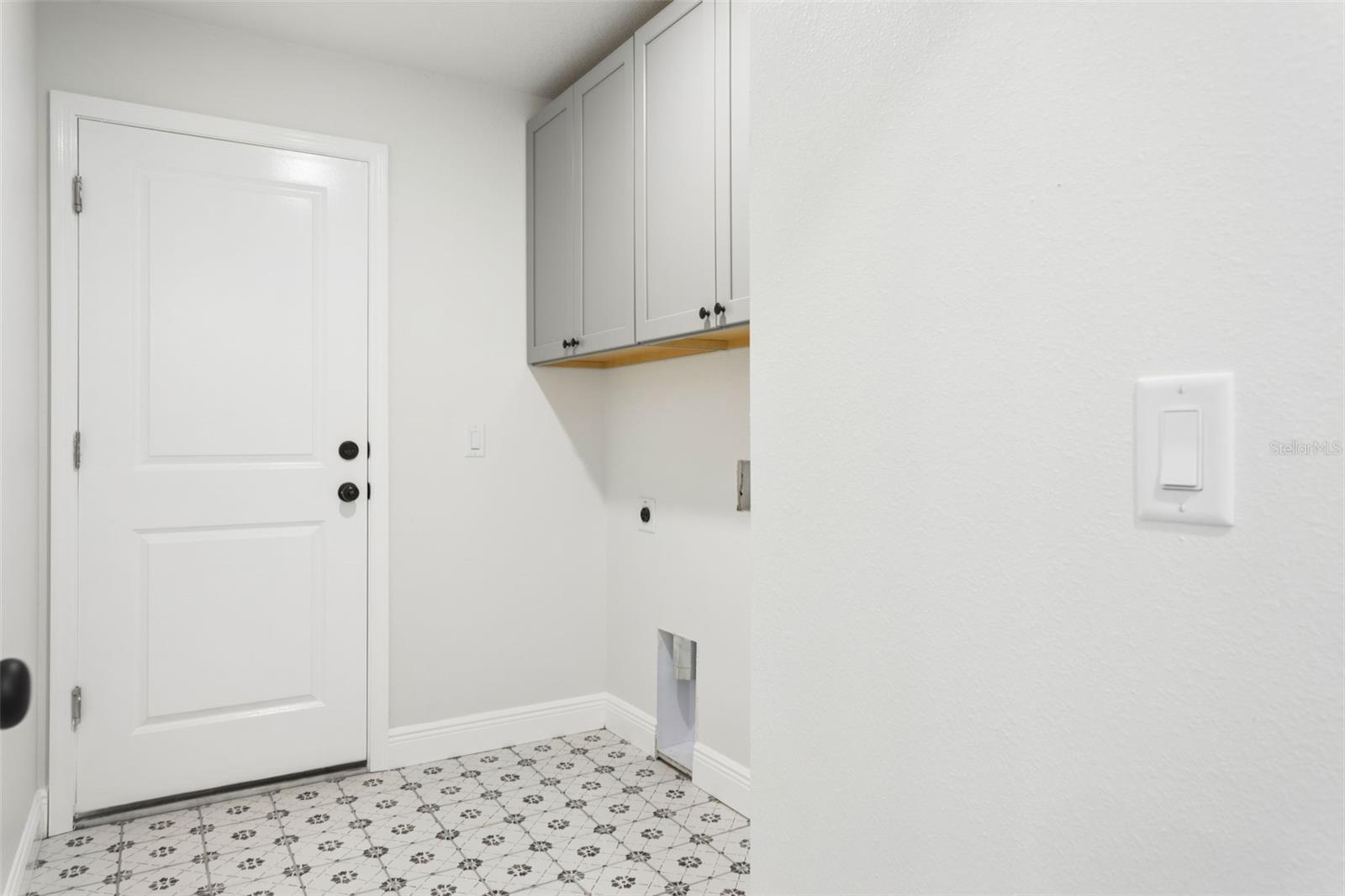 9412 NODDY TERN RD, WEEKI WACHEE, FL, 34613